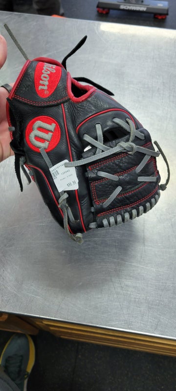 Used Wilson A1000 11" Fielders Gloves