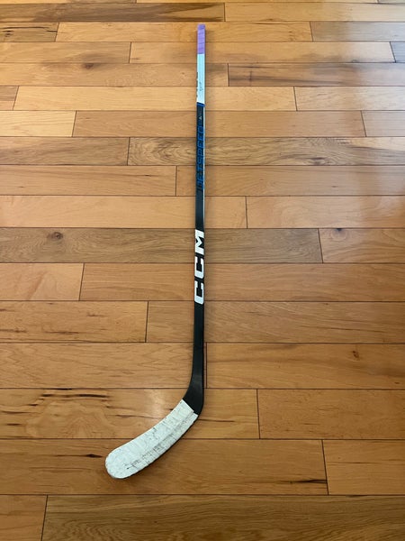 Used CCM Jetspeed FT6 Pro Hockey Stick P29/75 Flex/Right Handed