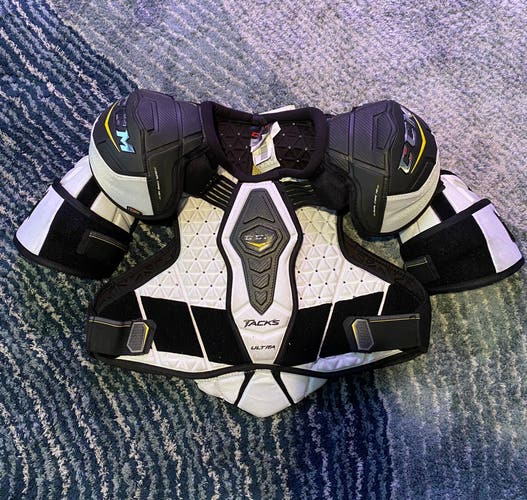 New Large CCM Ultra Tacks Shoulder Pads