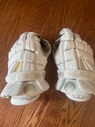 Maverick M4 lacrosse gloves