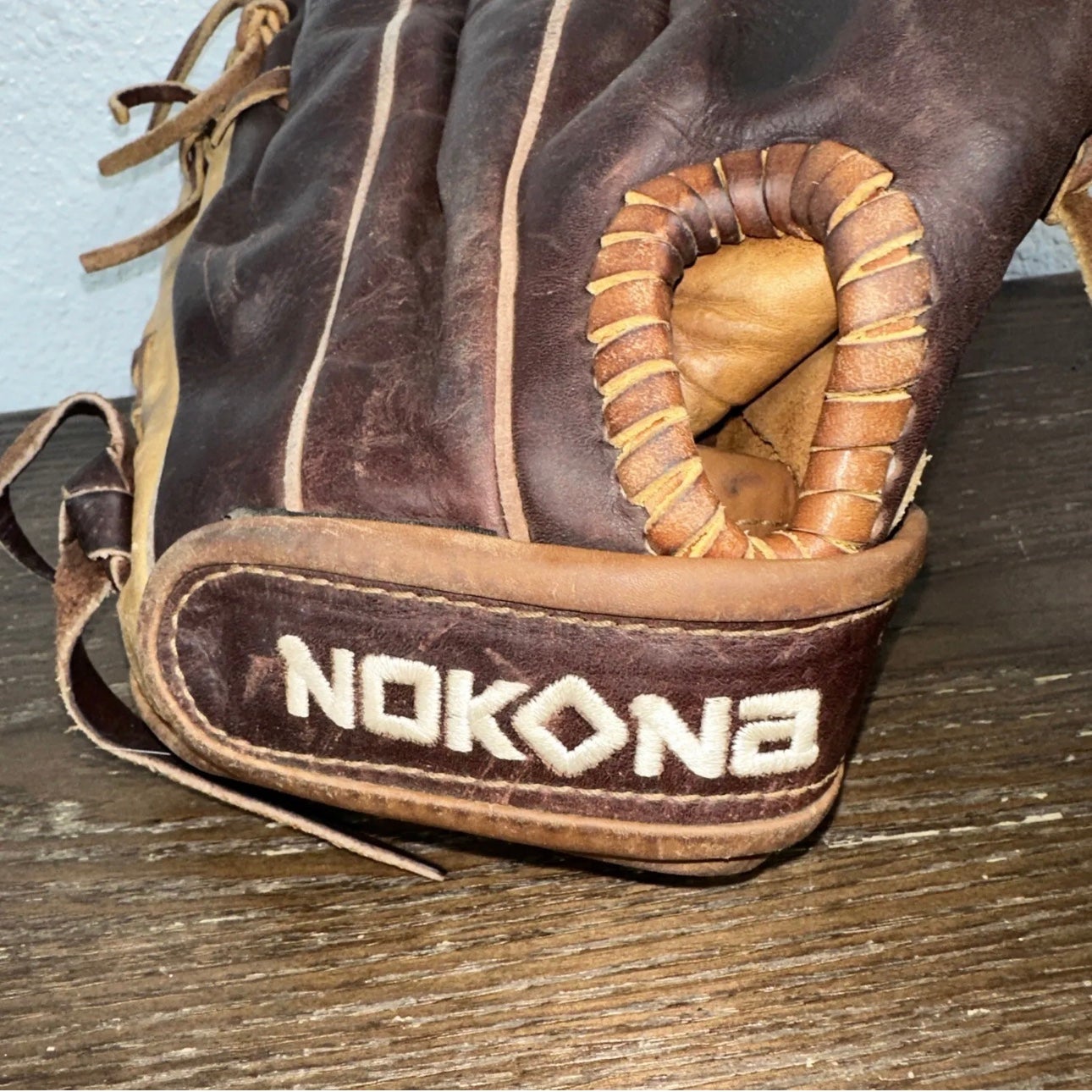 Nokona AMG175P-FP 12inch Fastpitch Softball Glove- Limited Pink Edition