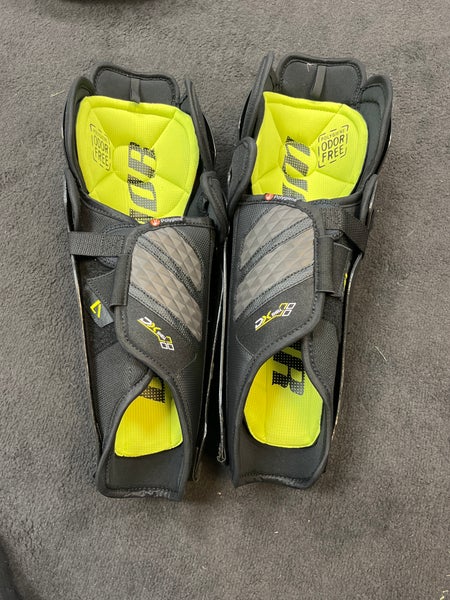 Warrior DX Pro Shinguards SR hockey 14” | SidelineSwap | Buy and Sell ...