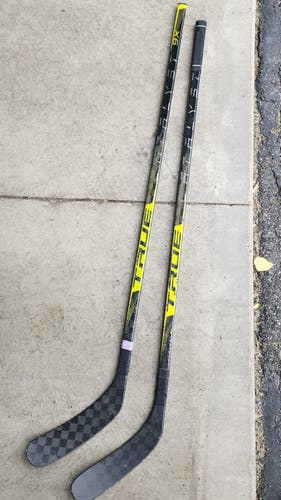 Used Intermediate True Catalyst 9X Hockey Stick TC2.5