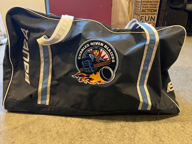 CHARLES RIVER BLAZERS BAUER PRO CARRY HOCKEY BAG