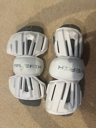Maverik Max Arm Guard Like New