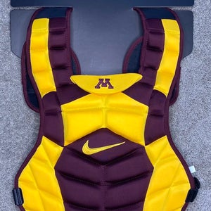 Nike Vapor Catcher Chest Protector Vest Protection Size 16” Minnesota Twin Cities Golden Gophers