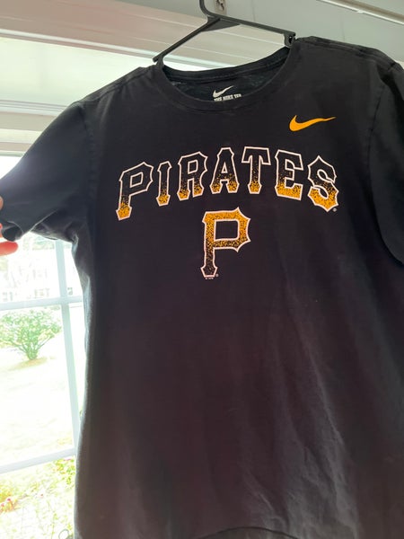 Nike Pirates Medium Shirt