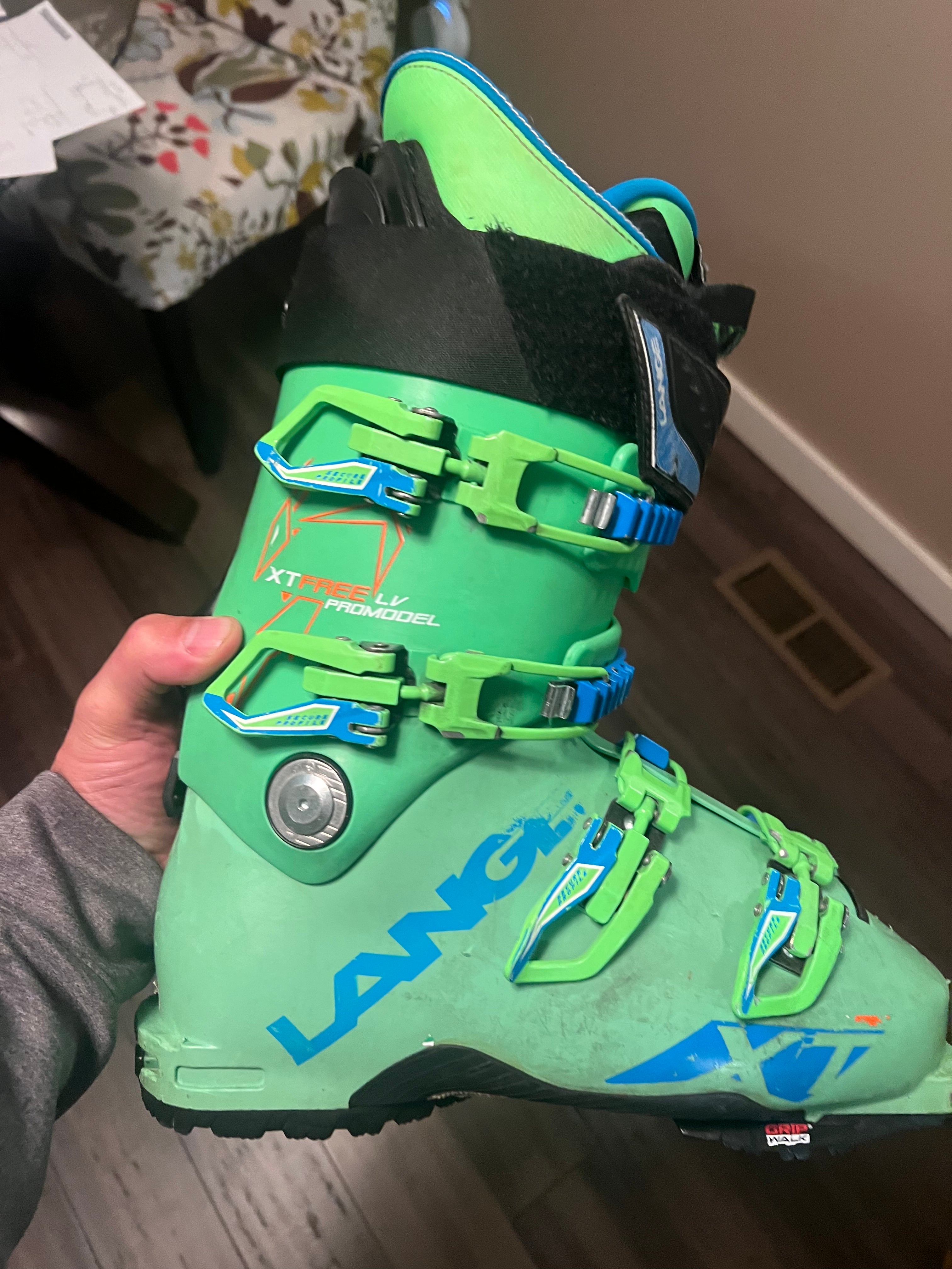 green lv boots