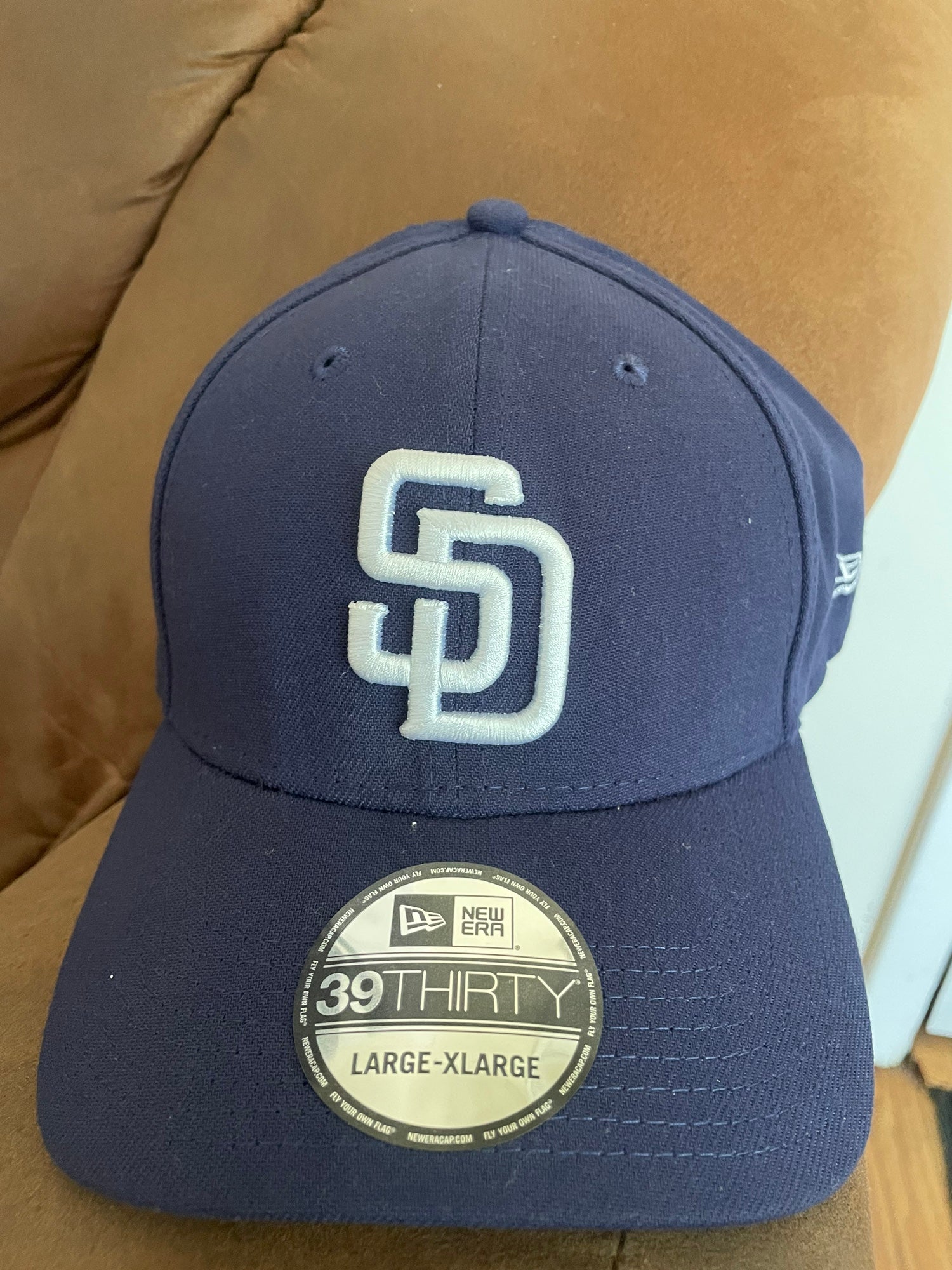 San Diego Padres New Era 9FIFTY Snapback Hat Cap Swinging Friar 2Tone –  Cowing Robards Sports