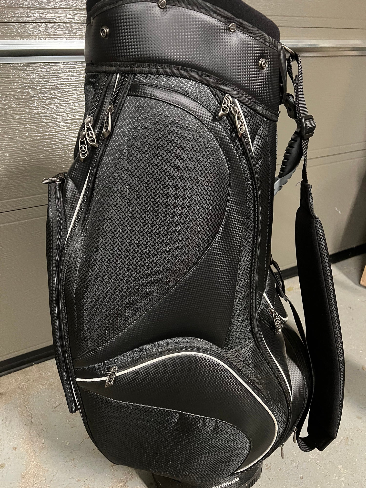 Golf Cart Bag  Mercedes-Benz Lifestyle Collection