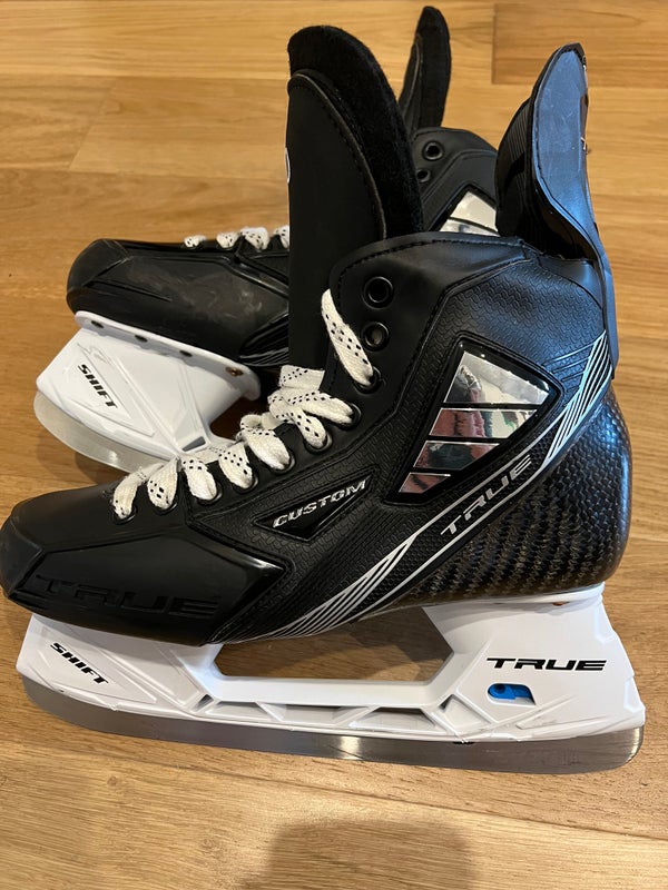 CCM RIBCOR 100K TOTAL CUSTOM PRO STOCK HOCKEY SKATES 9.5 REGULAR GREEN NEW(10960) SidelineSwap