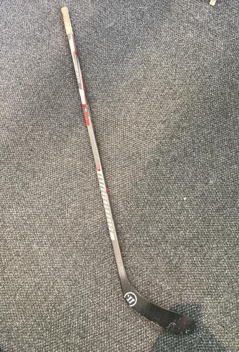 Used Junior Warrior Dynasty HD5 Right-Handed W03 Hockey Stick