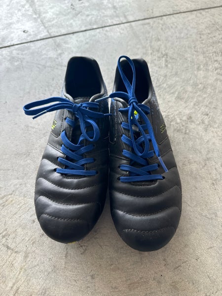 Blue Unisex Size 6.0 (Women's 7.0) Cleats