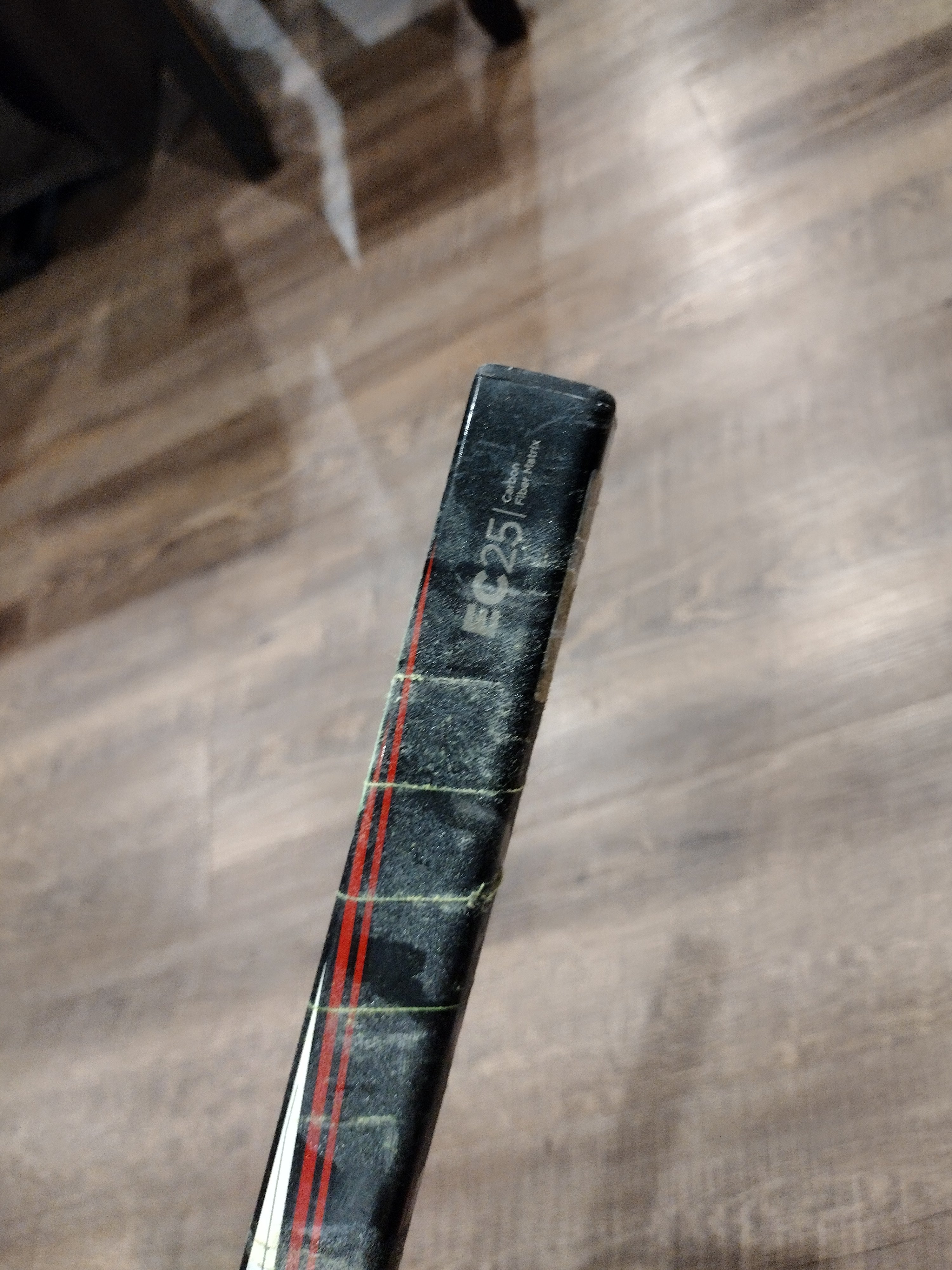 Intermediate Used Right Handed Easton Stealth Hockey Stick | SidelineSwap