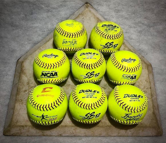 8 Softballs £ast~Shi₽₽ing