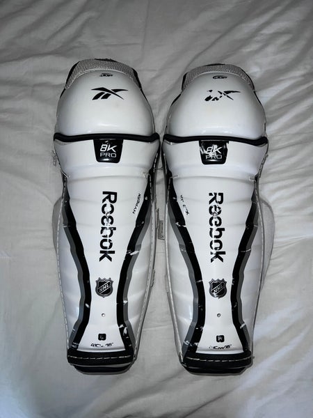 REEBOK 8K PRO SHIN PADS (JOFA 5090) *RARE*