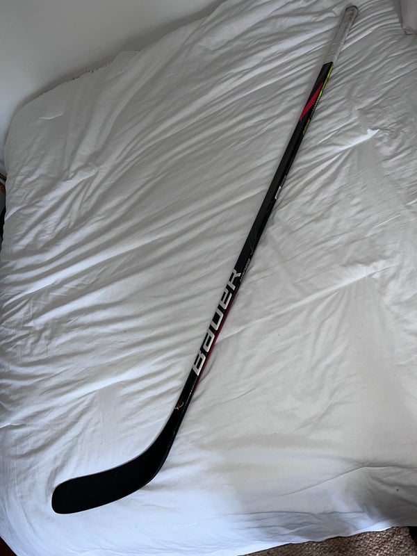 Bauer Vapor 2x Team Grip Hockey Stick - Intermediate - Left