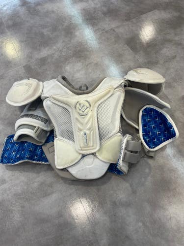Junior Used Small Warrior Projekt Shoulder Pads