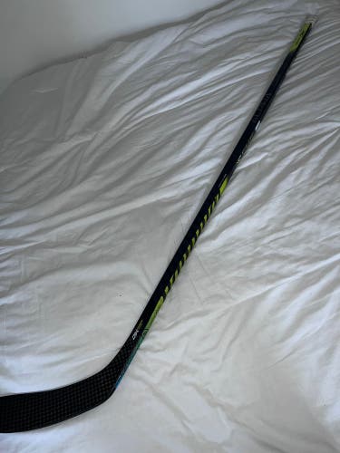 WARRIOR ALPHA DX GRIP COMPOSITE HOCKEY STICK