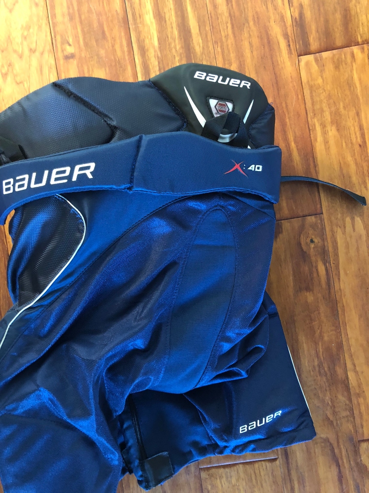 Junior Large Bauer  Vapor X40 Hockey Pants