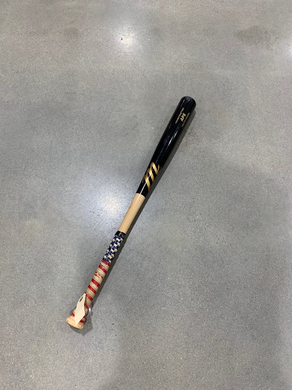 Used Marucci BRINGER OF RAIN 32 Wood Bats Wood Bats