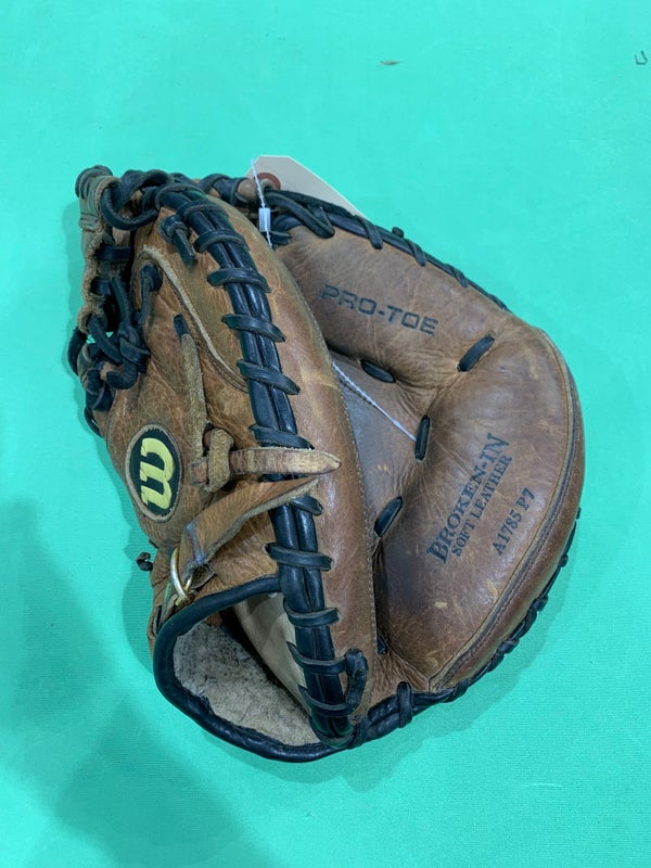 Used Easton Pro 1000 Catcher’s Mitt Right Hand Throw Model A1785 P7