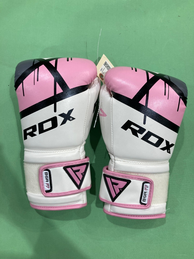 Used Women’s Boxing RDX Gloves