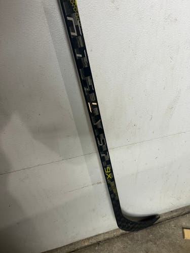 Used Right Handed Catalyst 9X, 75 Flex, MC Hockey Stick