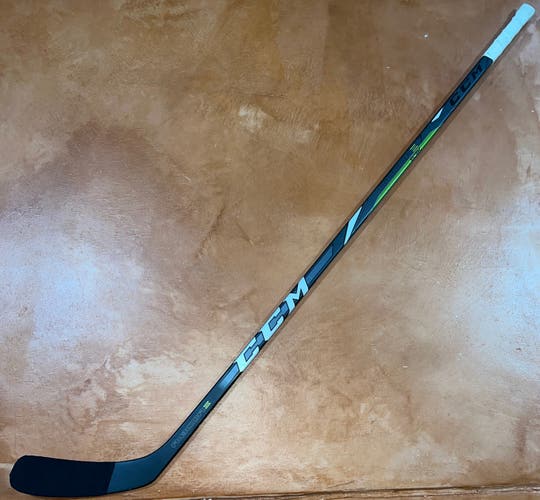 Senior Right Handed P29 Ribcor 63K Hockey Stick