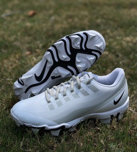 Nike Vapor Edge Shark football cleats size 10.5 *BRAND NEW*