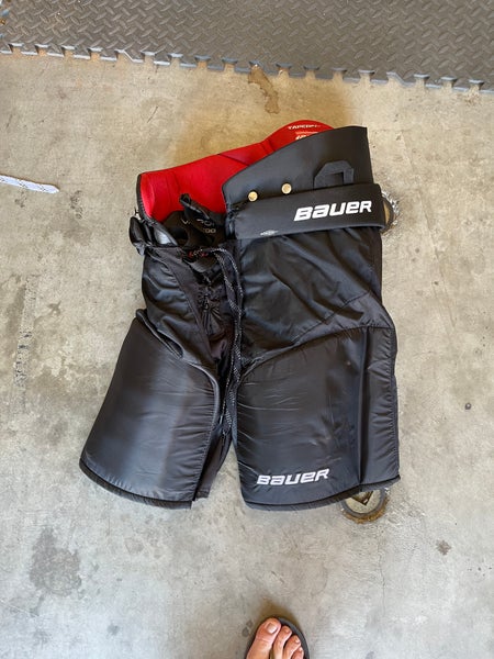 Senior XL Bauer Vapor X800 Hockey Pants