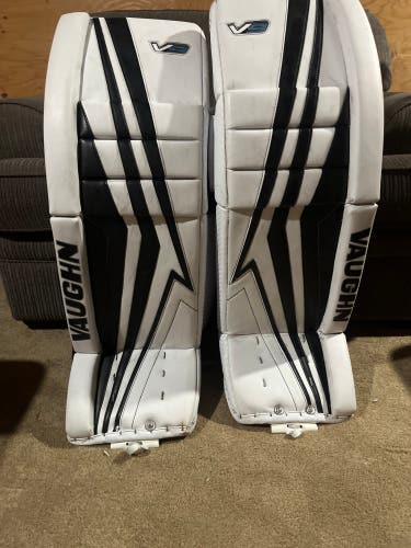 34" Vaughn Velocity V9 Goalie Leg Pads