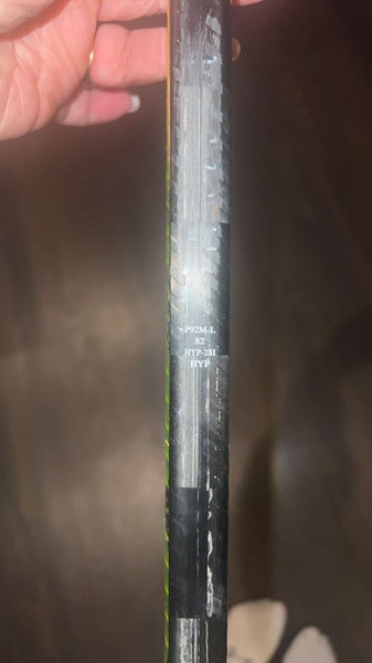 Senior Left Hand P92M Pro Stock Vapor Hyperlite Hockey Stick