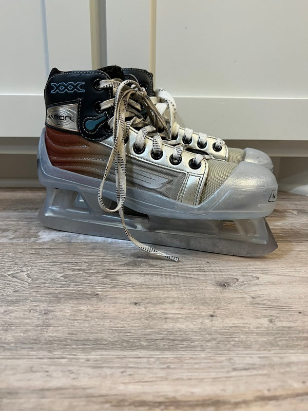 A03 Junior Used Bauer Vapor xxx Hockey Goalie Skates D&R (Regular) Retail 3.5