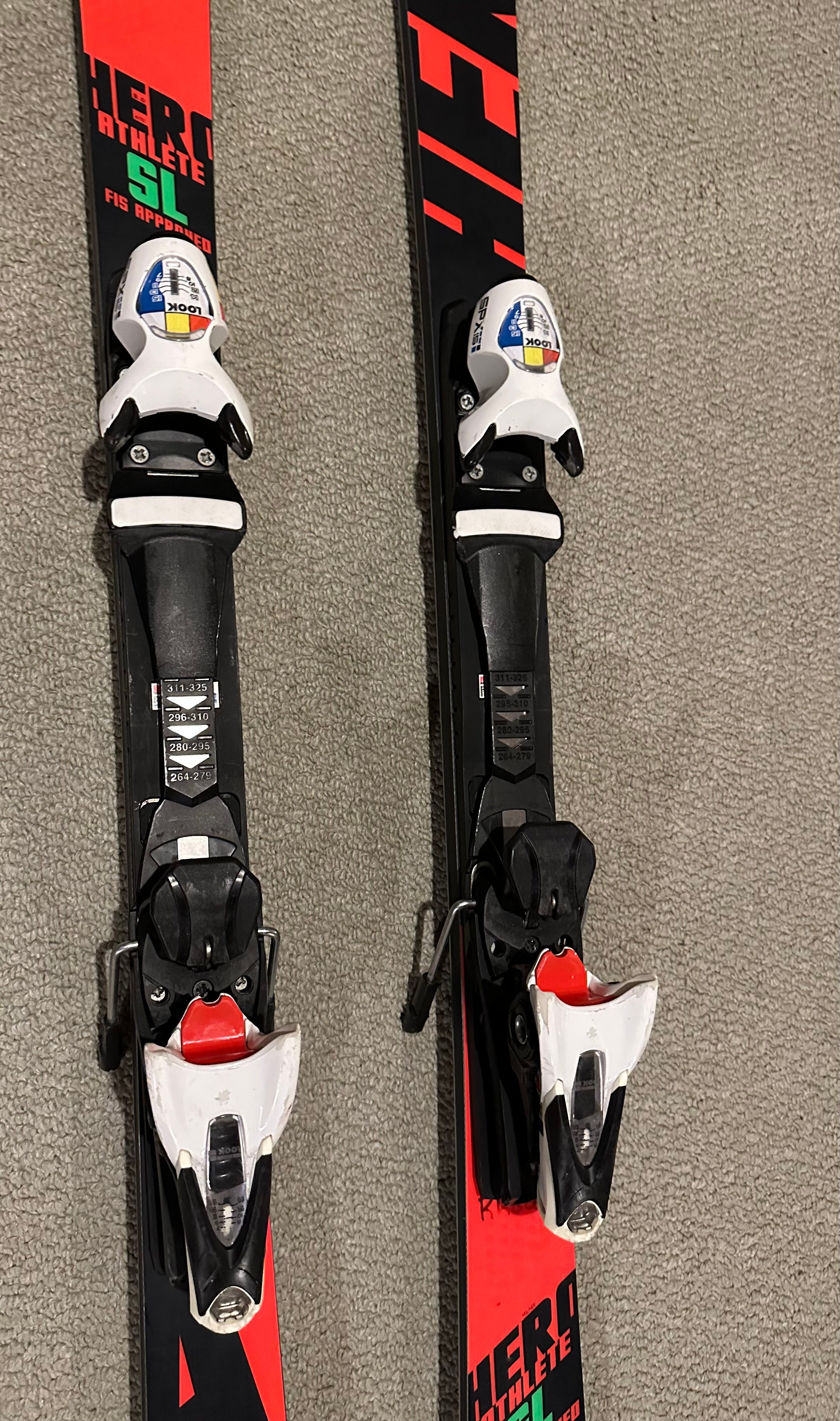 Rossignol HERO ATHLETE FIS SL Skis 165 cm | SidelineSwap