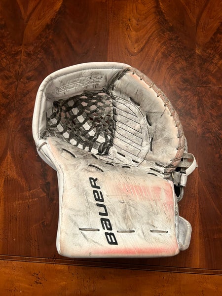 Bauer Supreme Ultrasonic Glove