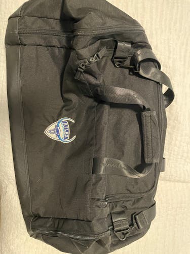 Atlas Lacrosse Club Black Used Men's Large/Extra Large Champion Duffle Bag