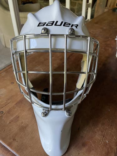 Used Medium Bauer 2021 960 Goalie Mask