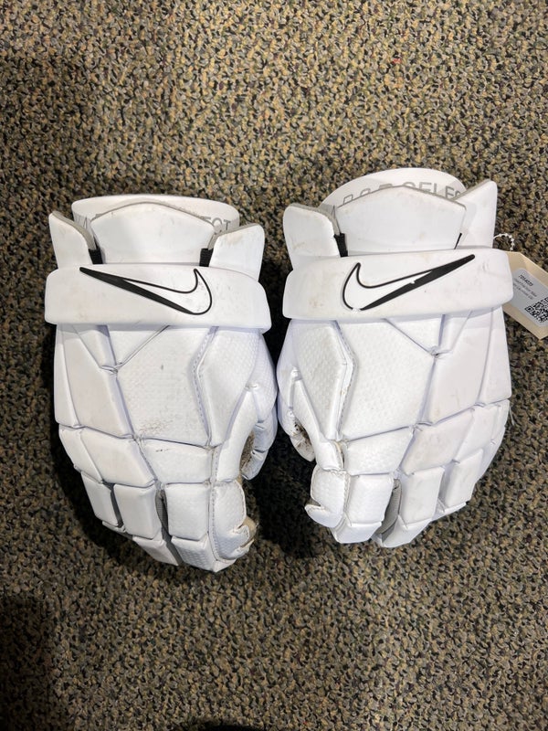 Nike Men's Vapor Select Lacrosse Gloves in Black - ShopStyle