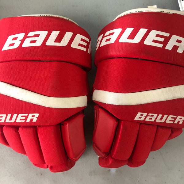 Vintage Bauer 100 Impact 13” red hockey gloves