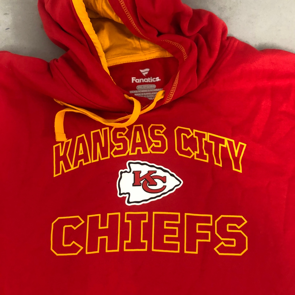 NEW Kansas City Chiefs mens XXL hoodie