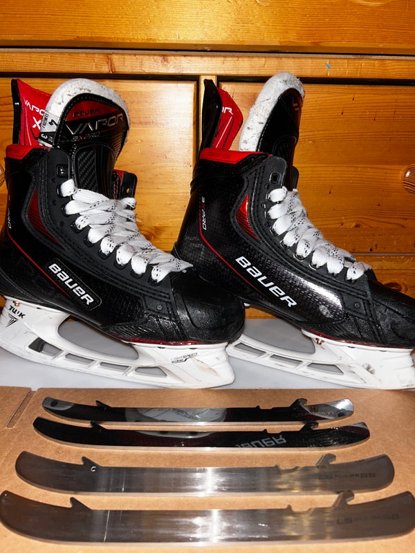 Used Bauer  Size 4 Vapor 3X Pro Hockey Skates with LS Pulse Ti Blades And LS Pulse SS Blades
