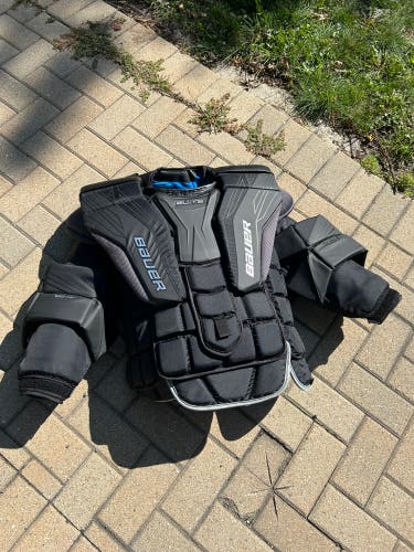 Large Bauer Elite Goalie Chest Protector - like new