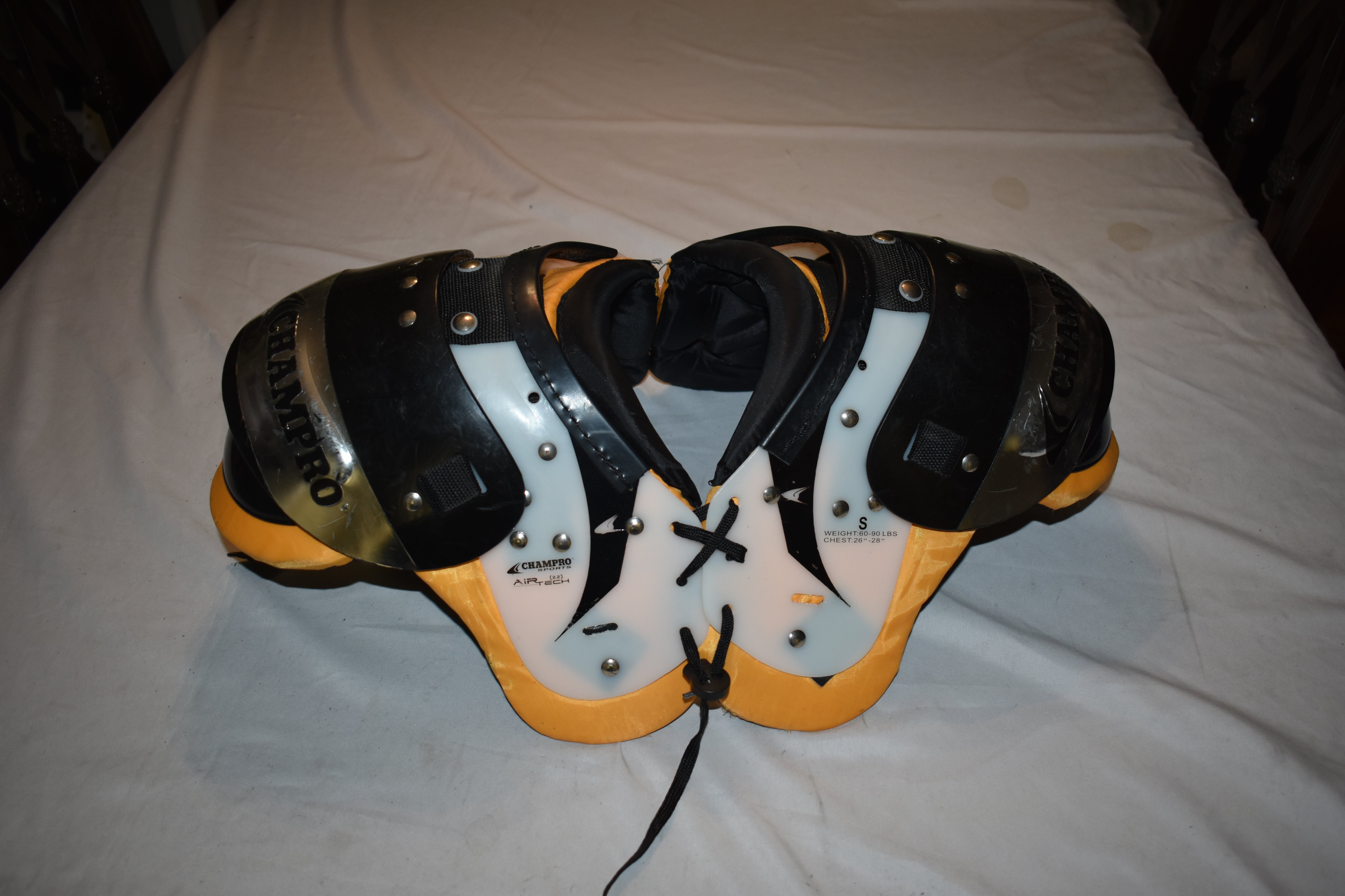Used Riddell Evolution (60) Youth Small Football Shoulder Pads