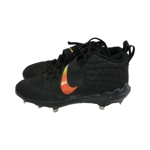 Used Nike TROUT CLEATS Senior 11 Baseball and Softball Cleats