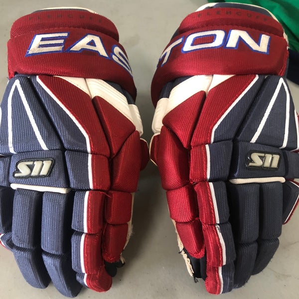 Pre-owned Gloves In Blue