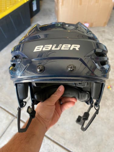 Bauer Re-Akt 95 Helmet (Size: L, Color: Navy)