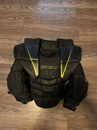 Ccm premier pro stock goalie chest protector