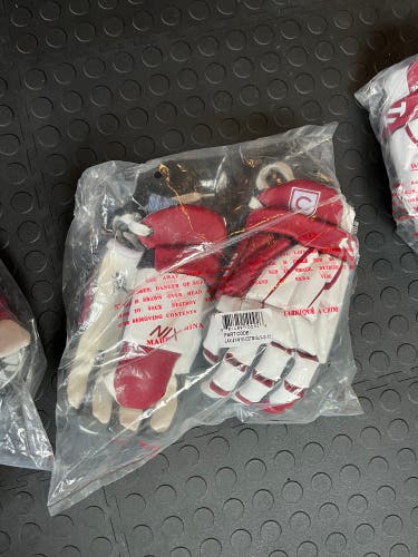 New True 13" NIX White Colgate Goalie Gloves