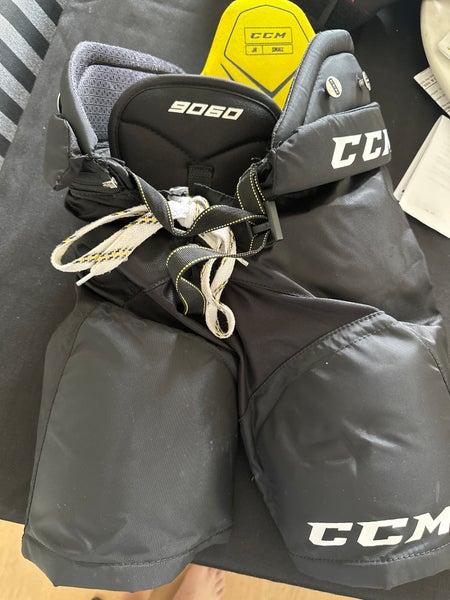 Junior Small CCM Tacks 9060 Hockey Pants